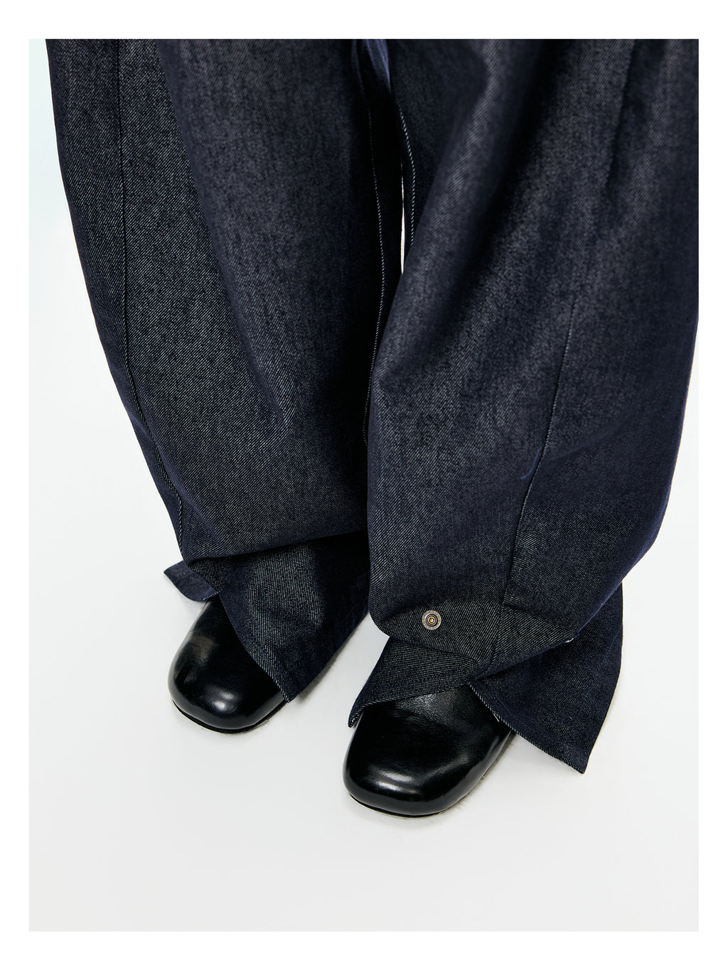 Raw Indigo Barrel-Leg Jeans